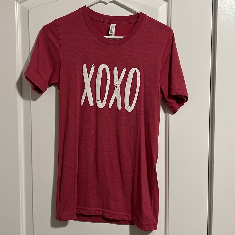 XOXO Valentines Day Tshirt
